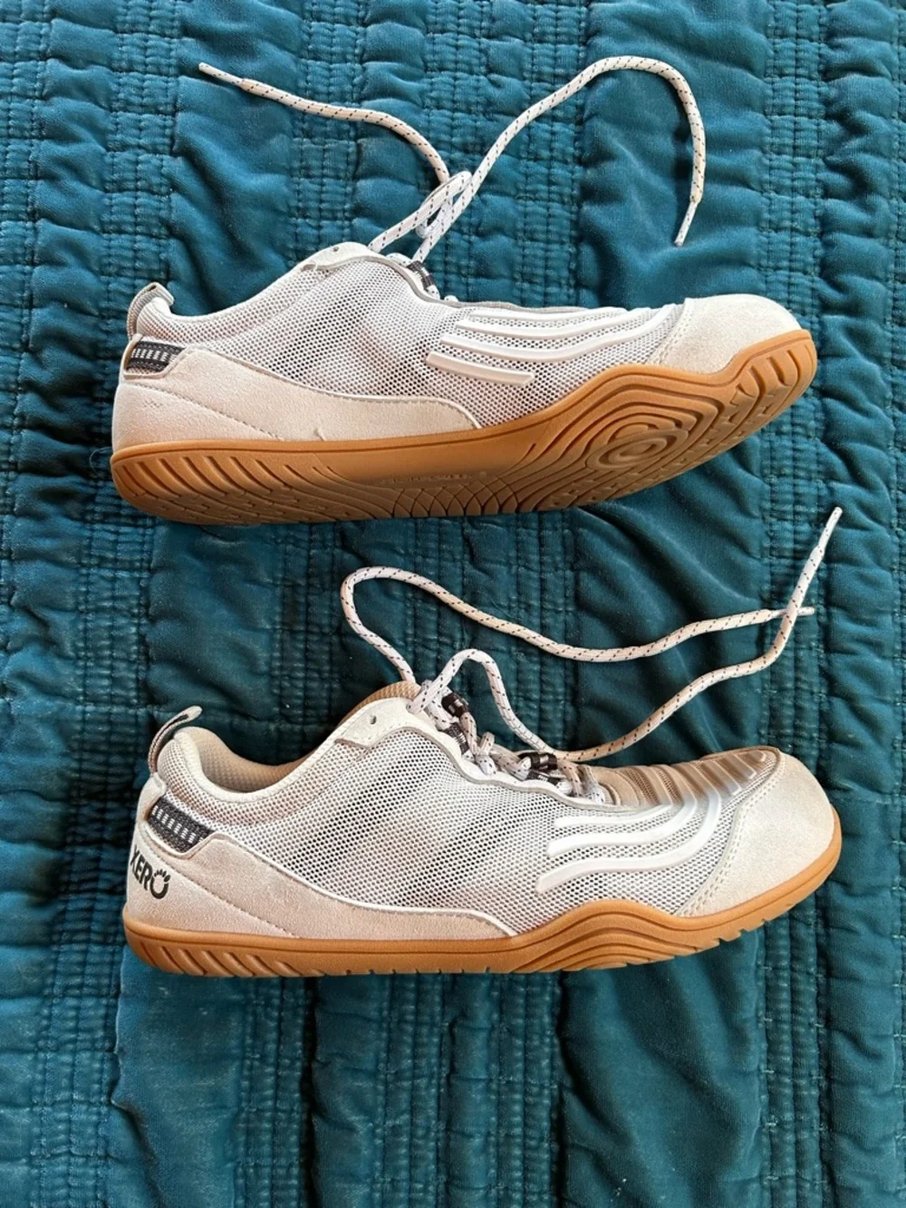 Like New Women’s Xero 360 Cross Training Shoe Lunar Rock and Gum Size 7.5 - Picture 7 of 9